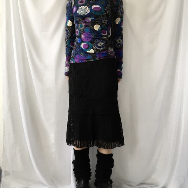 Pattern point high neck sleeve