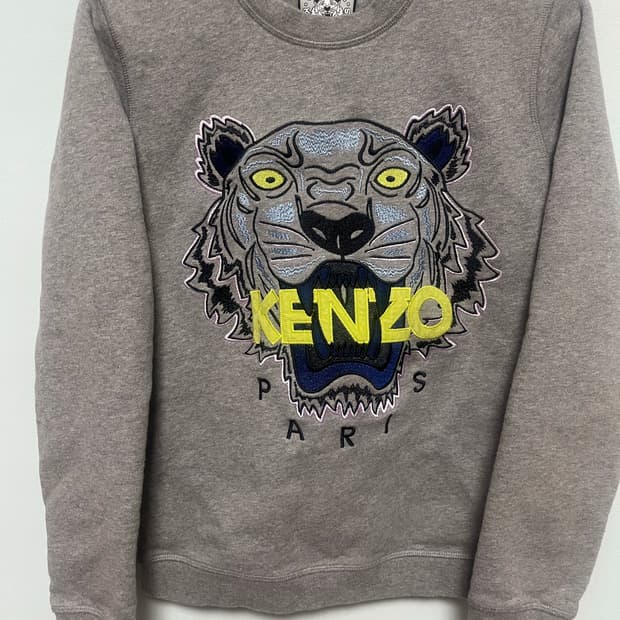 KENZO 겐조 타이거 자수 맨투맨 그레이