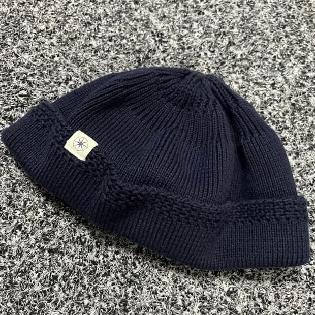 라모랭 니트 숏 비니 와치캡