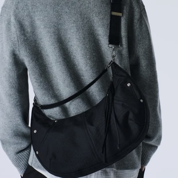 (M)메종미네드 크로스백 블랙