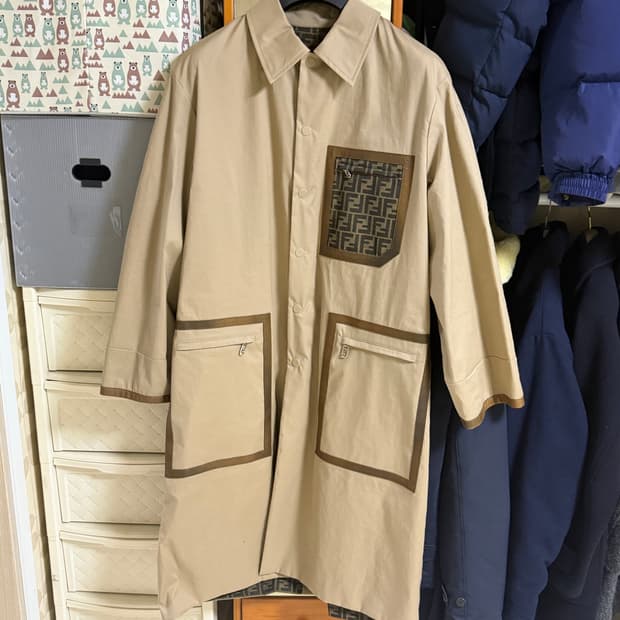 펜디 리버시블 포켓 트렌치 코트 베이지 48