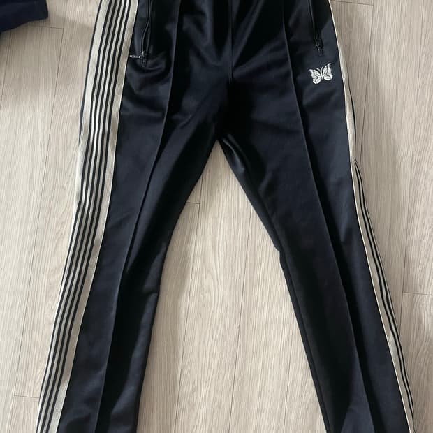 니들스 내로우 트랙팬츠 xs 블랙