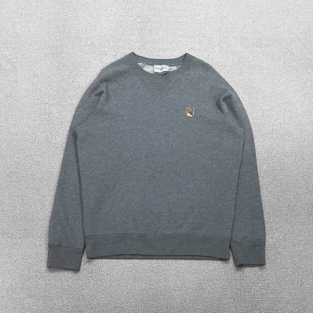 메종키츠네 폭스 헤드 패치 크루넥 맨투맨 그레이