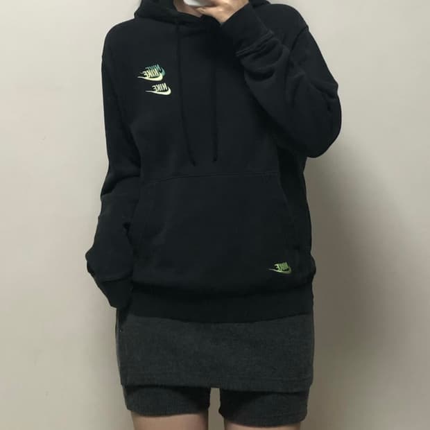 나이키 더블 스우시 후드티