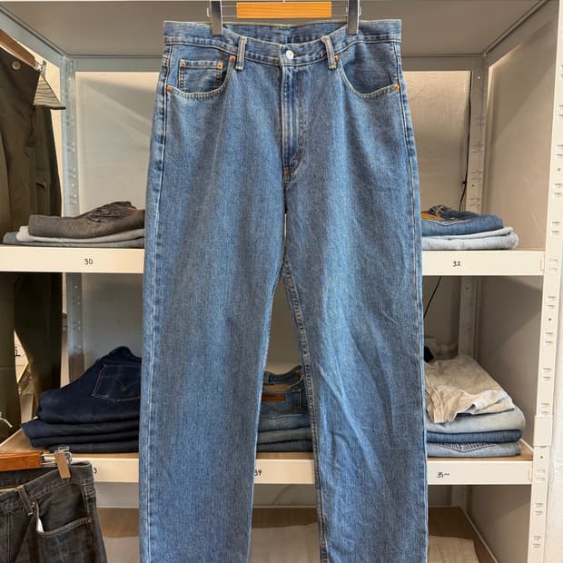 00-10’s 550 Vintage Levi's