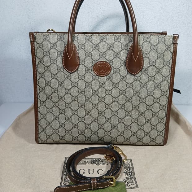 구찌 인터로킹 GG 토트백 스몰 659983