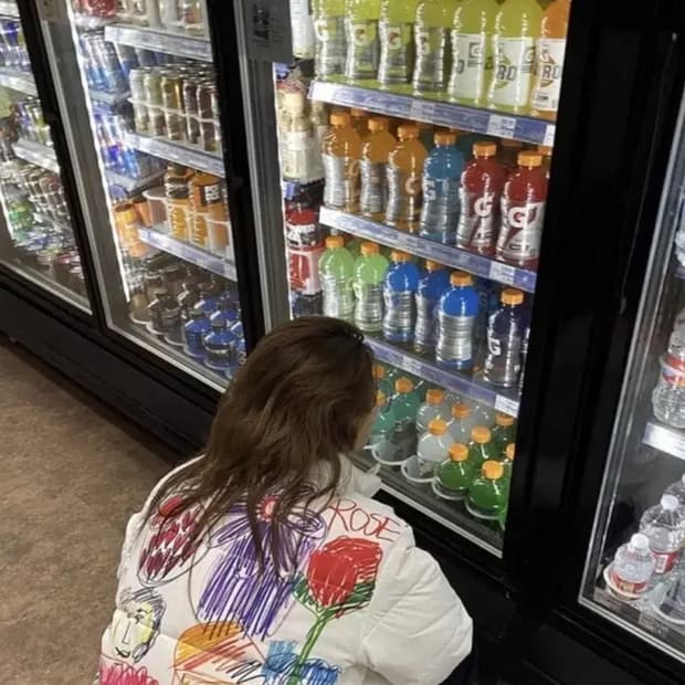 마뗑킴 X 더뮤지엄비지터 콜라보 패딩