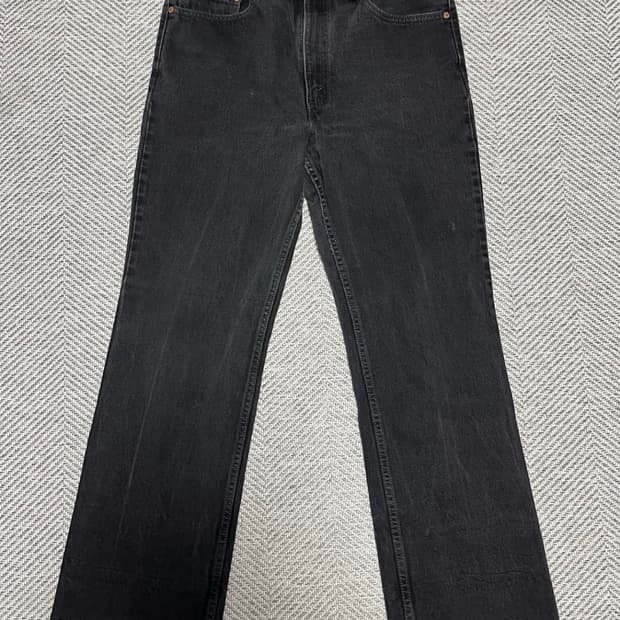 90s Levi’s 517 black
