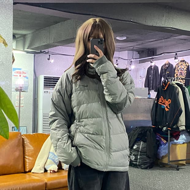 나이키 스몰로고 후드 경량 패딩 B2539