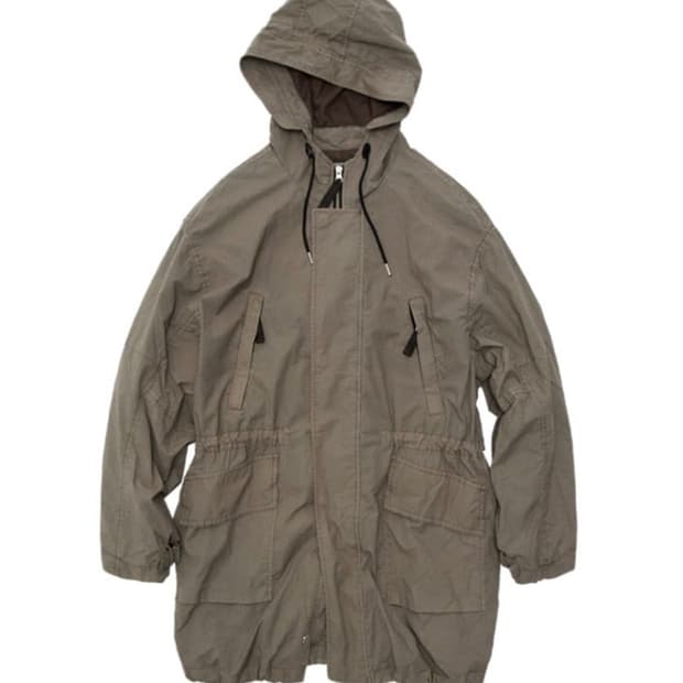 폴리테루 64델 롱파카 코티드베이지