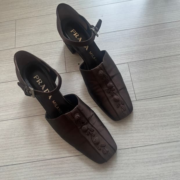 Prada 2000s flower applique shoes