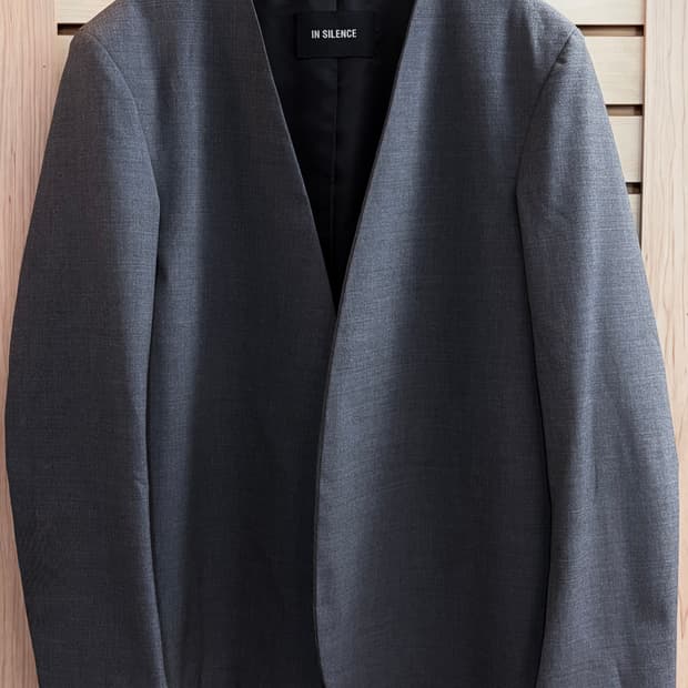 인사일런스 그레이 노카라 블레이저 자켓 M