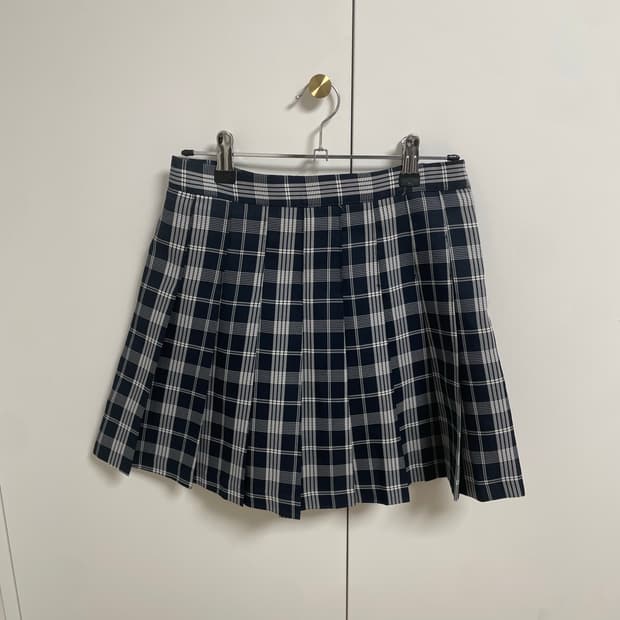 체크무늬 미니스커트