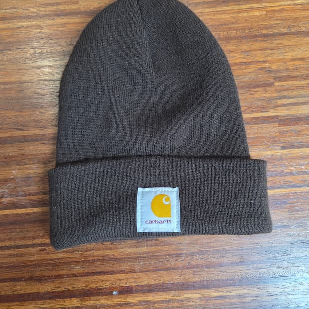 칼하트 비니 다크브라운 프리 