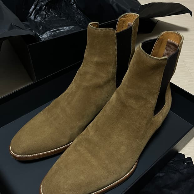 생로랑 스웨이드 부츠 30