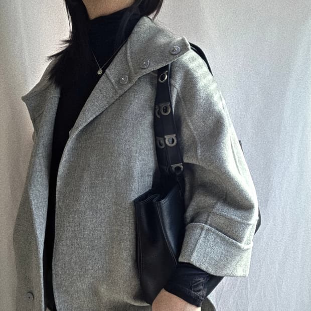 [정품 Ferragamo] 페레가모 빈티지 간치니버클 레더 숄더백 쇼퍼백