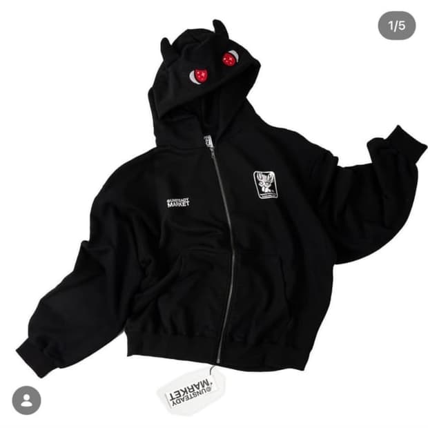 언스테디마켓 예린보보 후드집업 구해요
