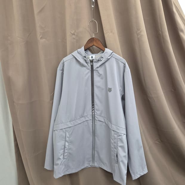 케이스위스 바람막이 자켓 105