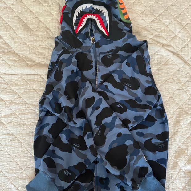 베이프 샤크 후드집업 청계 M