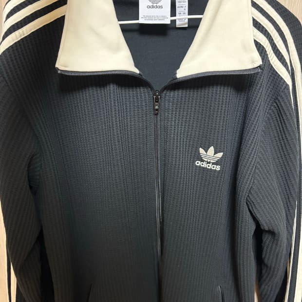 아디다스 와플집업 판매합니다