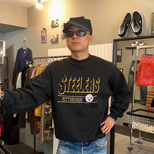 90’s Logo Pittsburgh Steelers sweatshirt