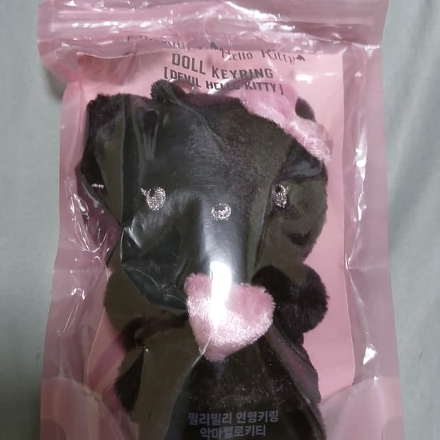 필리밀리 악마 헬로키티 인형 키링 새상품