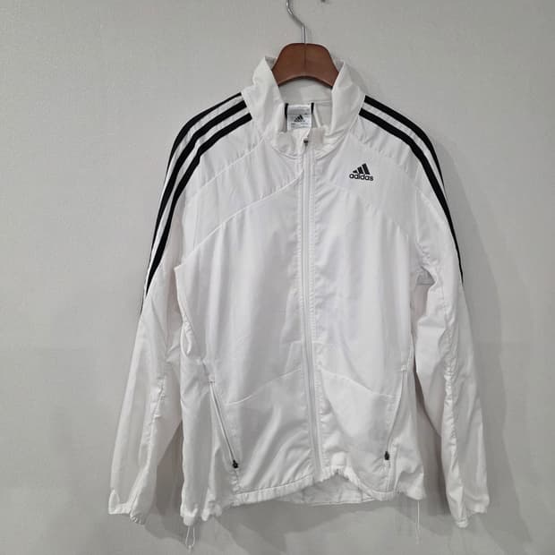 아디다스 화이트 바람막이 XS