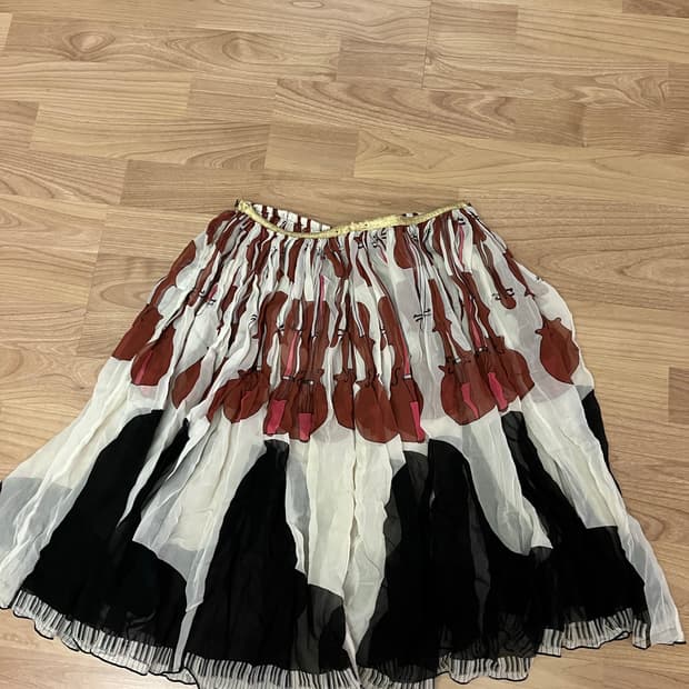 츠모리 쉬폰스커트