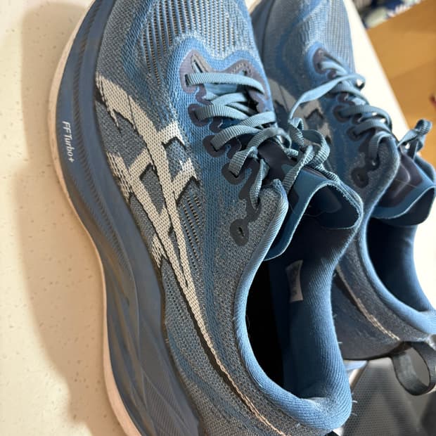 아식스슈퍼블라스트2 250