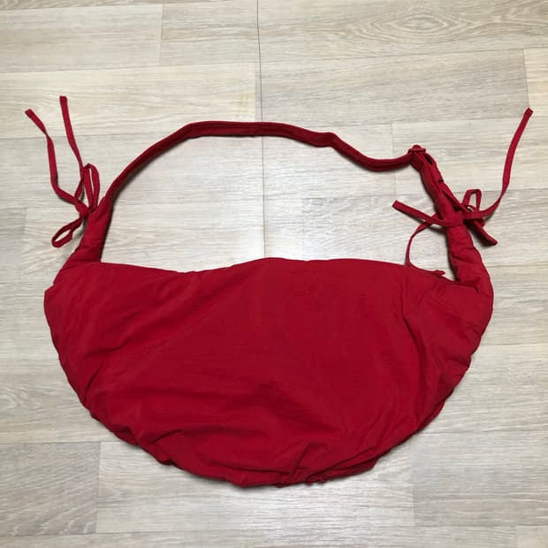 (OS) 코스 COS 캐노피 미니 바디 크로스백 레드