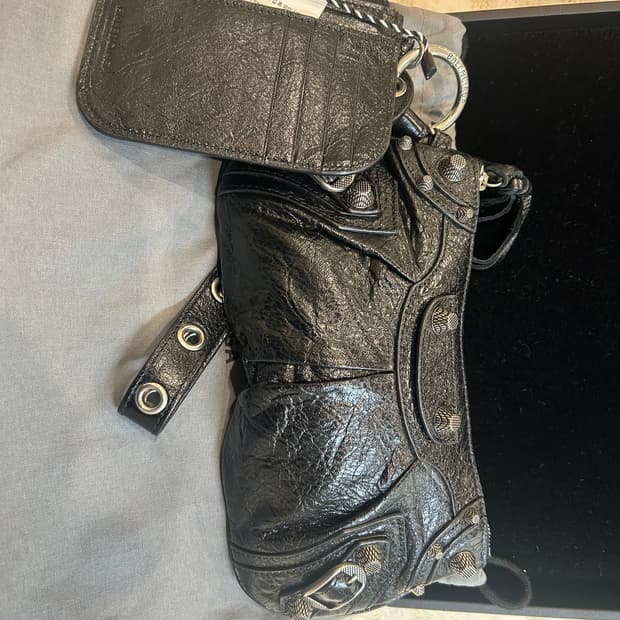 [정품/중고] 발렌시아가 르 카골 XS 슬링백