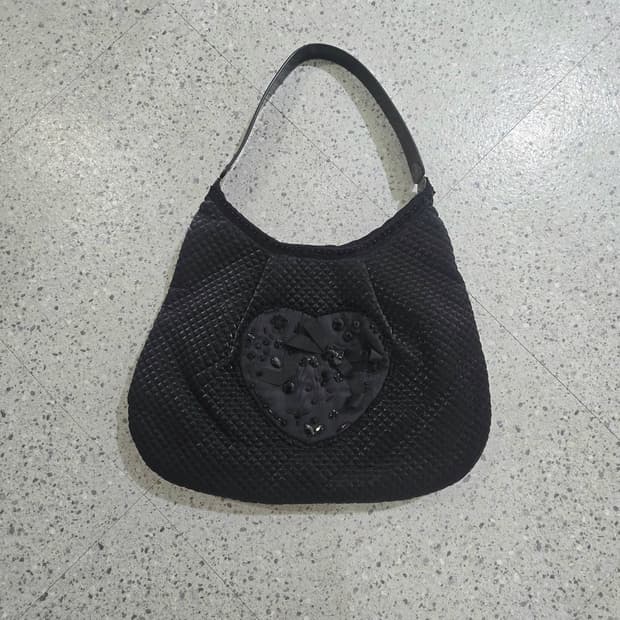 gothic Y2K 블랙 하트 장식 숄더백