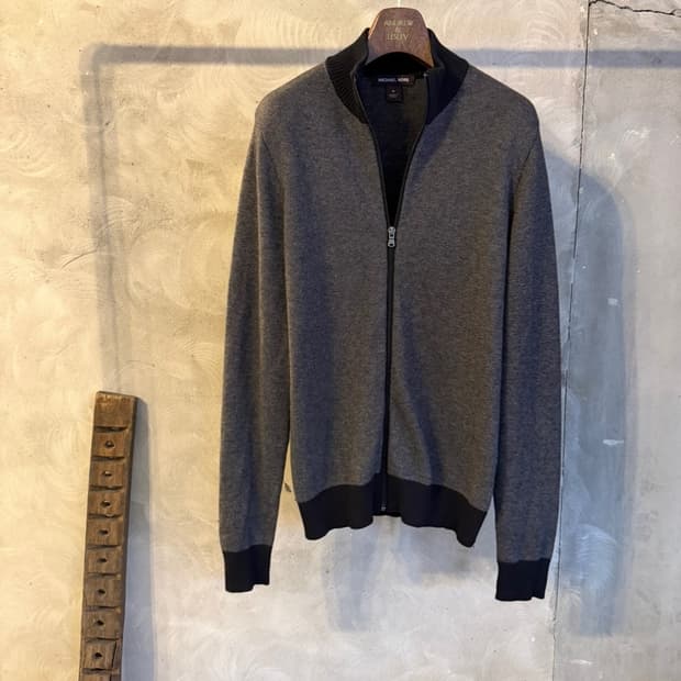 마이클 코어스 짚업 가디건 100