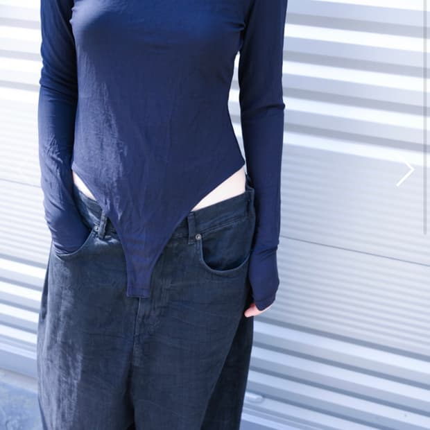 셀린느 바디수트