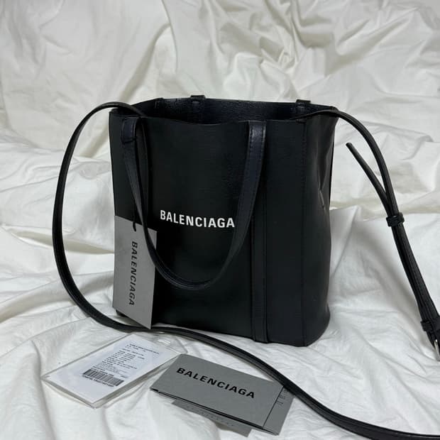 (보증서,텍)발렌시아가 에브리데이 토트백 크로스백