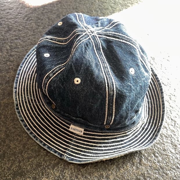 스튜디오 다치산 버킷햇