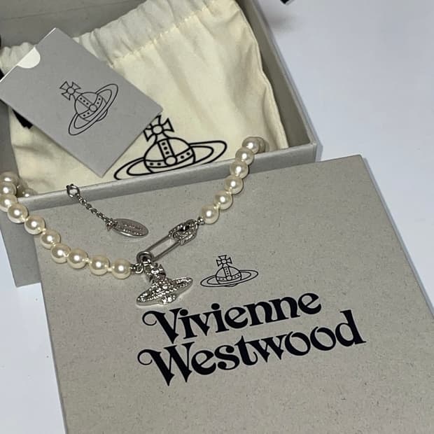 비비안웨스트우드 루크리스 펄 목걸이 비비안 목걸이