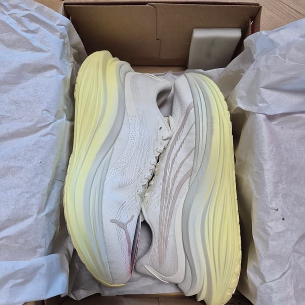 푸마 매그맥스 나이트로 골드문 265