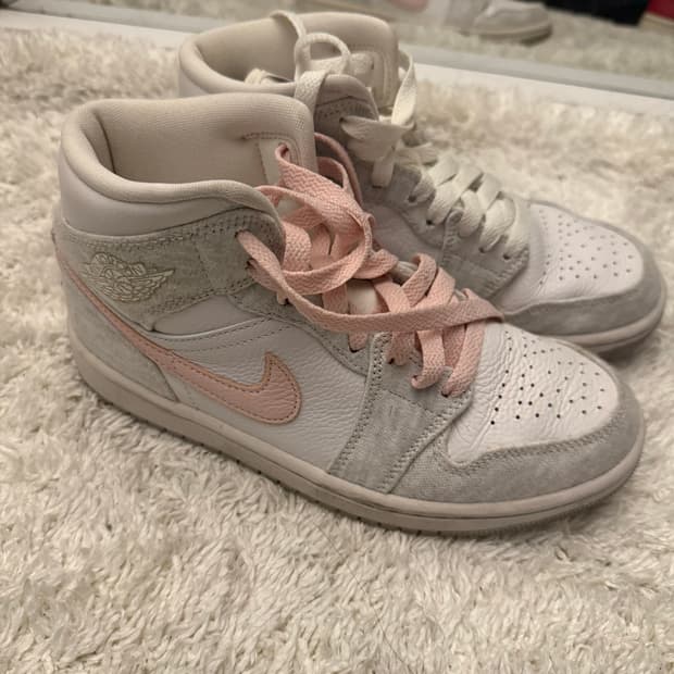 조던 1 미드 화이트 핑크