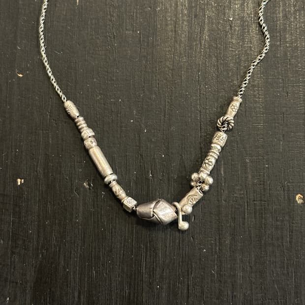 Musta karensilver mix Necklace