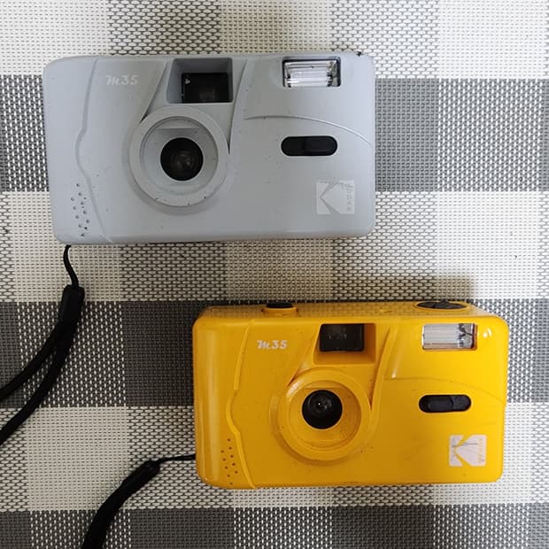 코닥 m 35 필름카메라 2대 개별판매