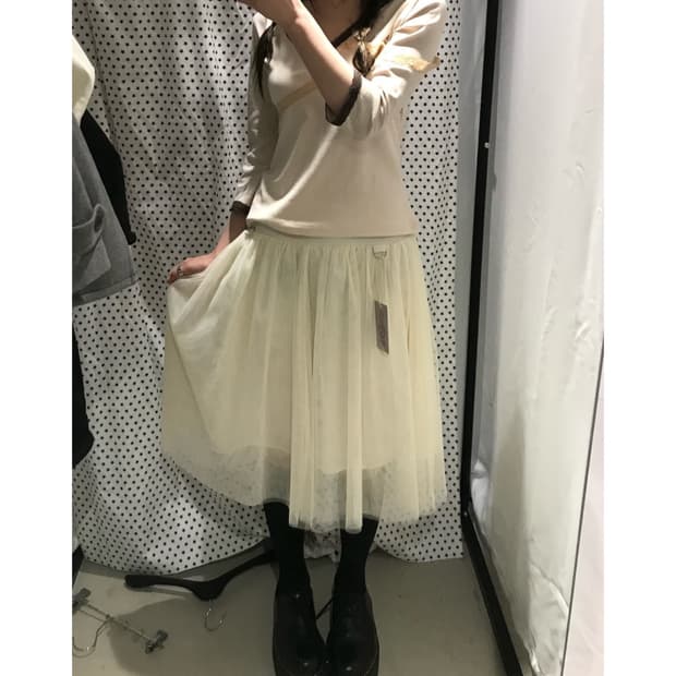 인앤양인하모니 스커트 아이보리 Tulle skirt