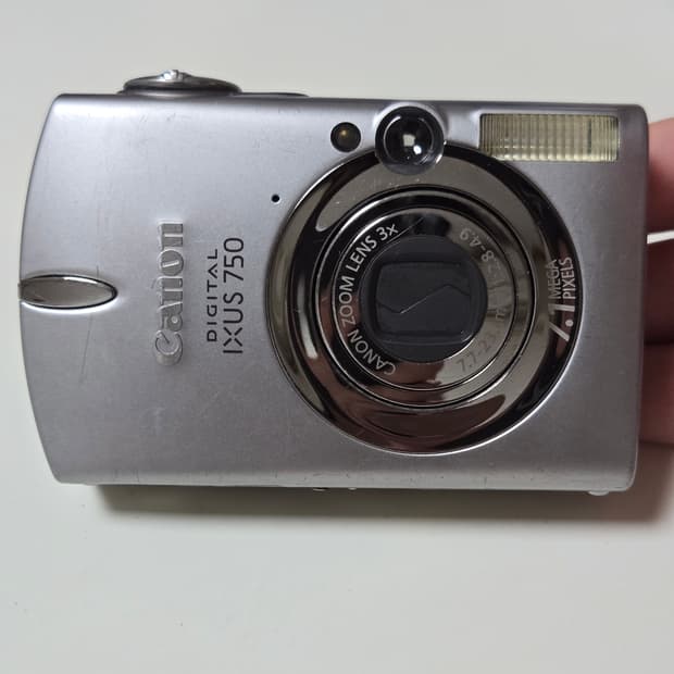 캐논 디지털 IXUS 750 실버 카메라