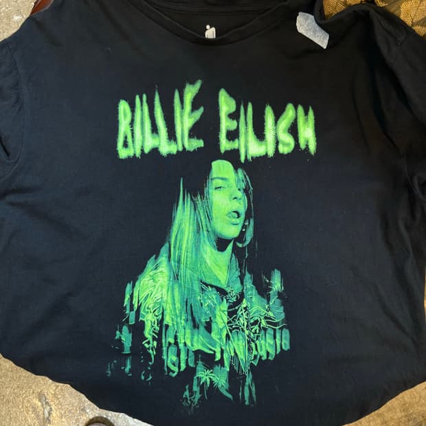 빌리 아일리시 공식 머천