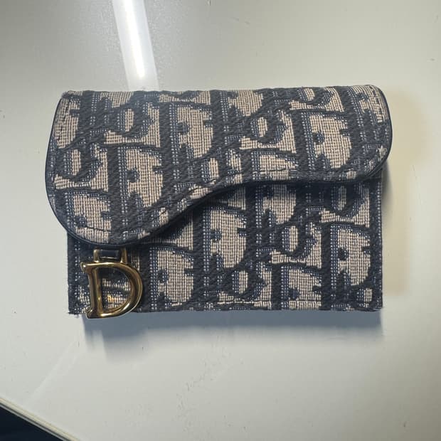 디올 지갑 100%정품