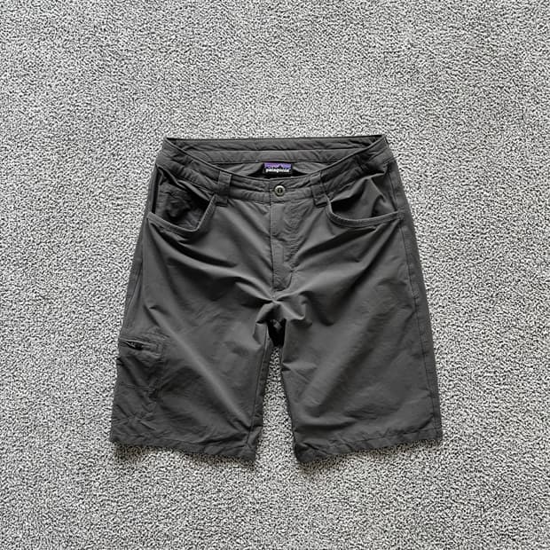 Patagonia . 파타고니아 맨즈 퀀더리 쇼츠
