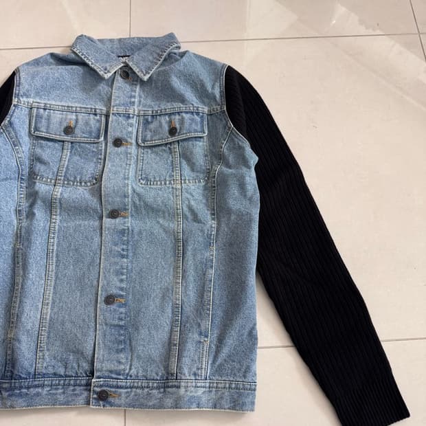 DENIM PANEL SLIM JACKET 데님 패널 슬림핏 니트 재킷