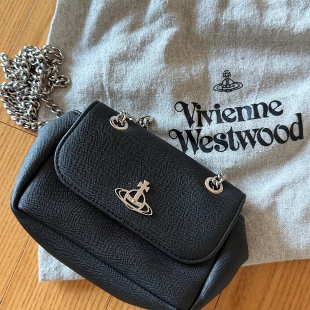 비비안웨스트우드 스몰 체인 퍼스 크로스백