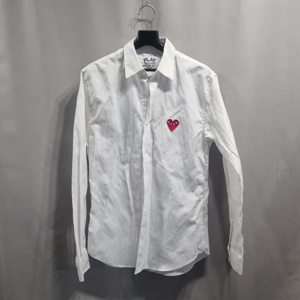 꼼데가르송 흰색 하트 긴팔 셔츠