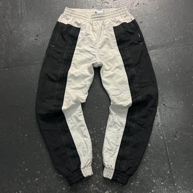 100 아디다스 나일론 팬츠 